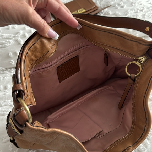 Coach purse and wallet - Picture 2 of 6